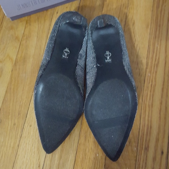 NWT Jlo black and silver heels - Picture 4 of 5